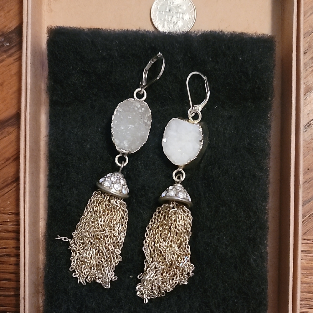 Elegant Gold and Crystal Cluster Dangle Earrings